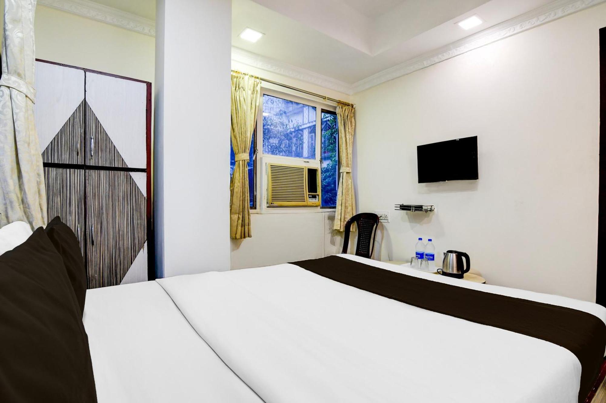 Super Hotel O Sarat Bose Road Formerly Shree Guest House Kolkata Exterior photo