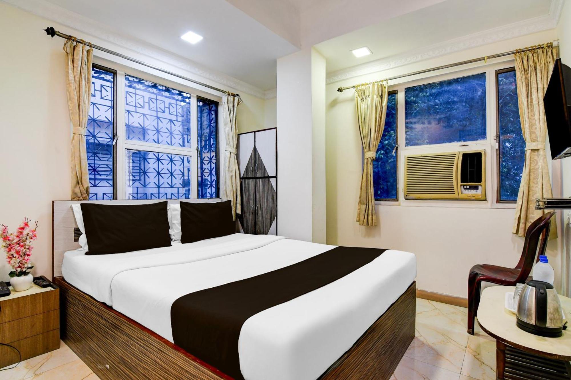 Super Hotel O Sarat Bose Road Formerly Shree Guest House Kolkata Exterior photo