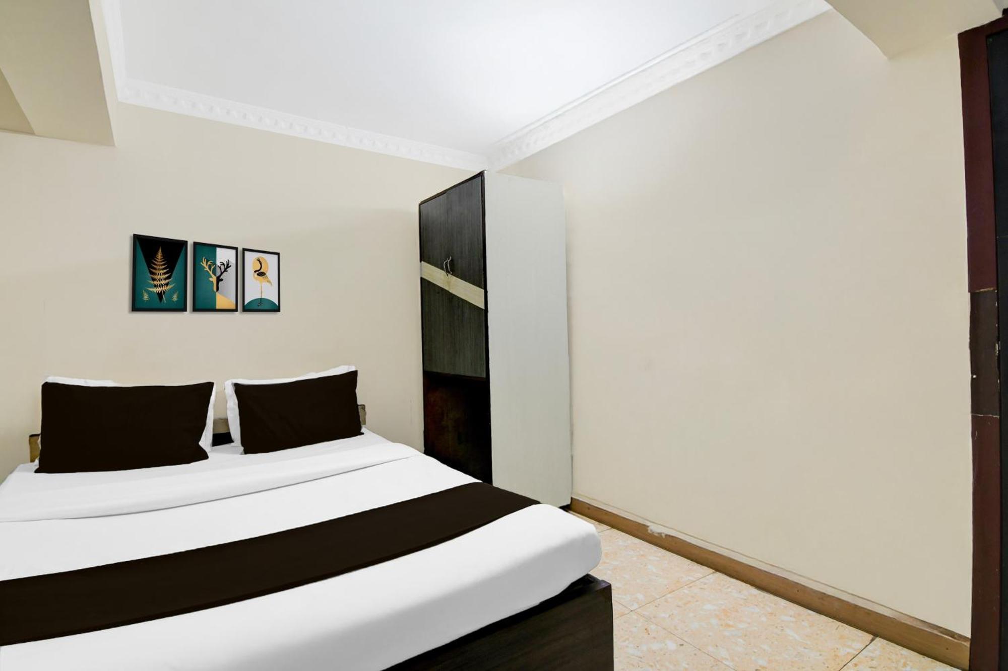 Super Hotel O Sarat Bose Road Formerly Shree Guest House Kolkata Exterior photo
